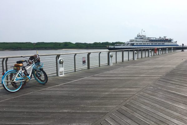 bikes_on_dock_with_ferry